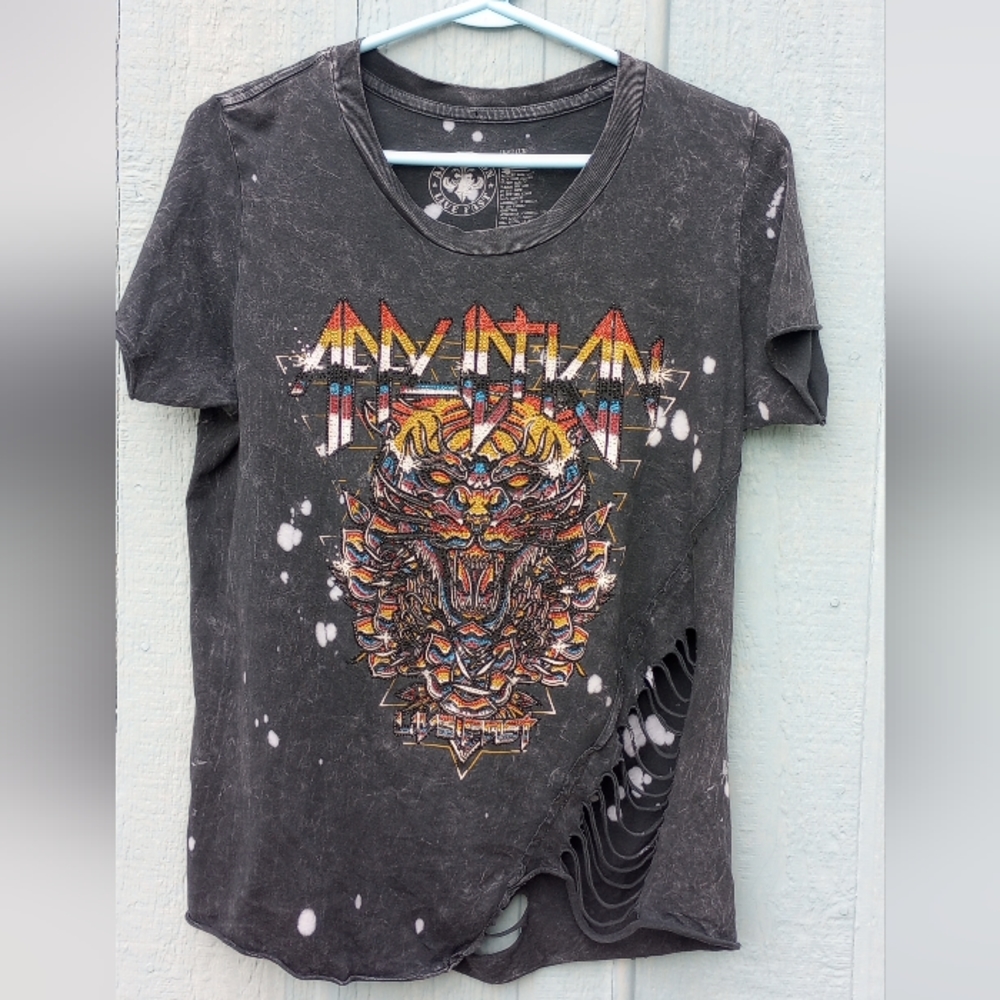 AFFLICTION CHROMIUM PANTHER RHINESTONE TEE SZ M